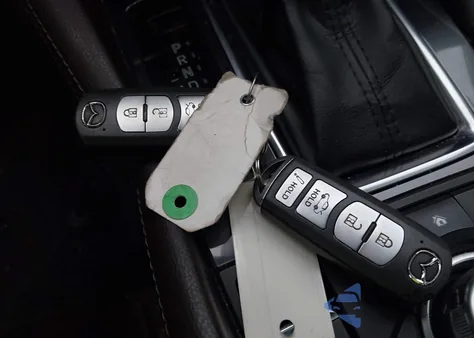 2017 Mazda Mazda6 Touring z USA, uszkodzony, nr VIN JM1GL1V57H1153741